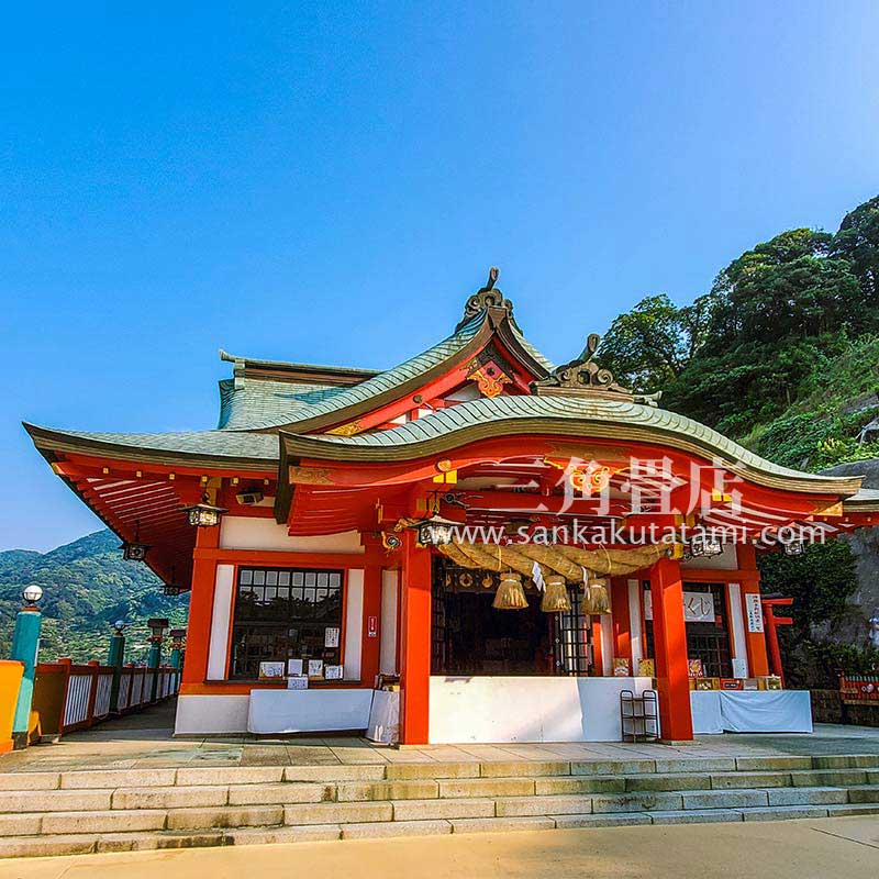 高橋稲荷神社・拝殿全景